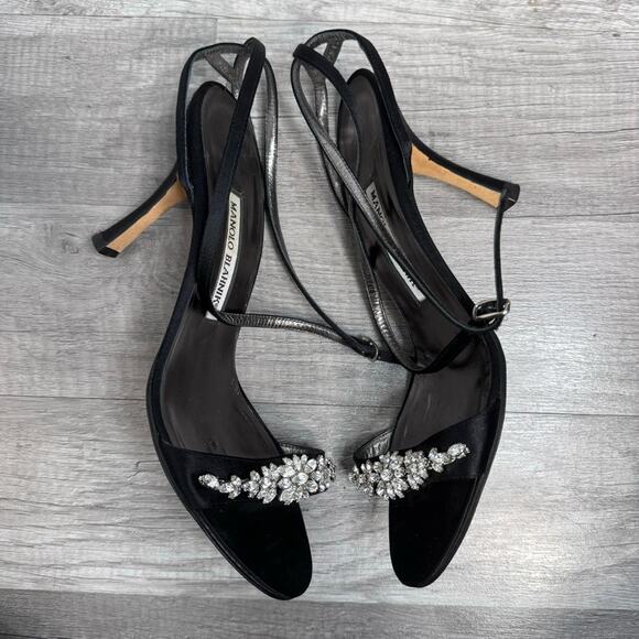 MANOLO BLAHNIK Black Satin Slingback Crystal Sandals Heels Size 38 1/2 - Picture 5 of 13